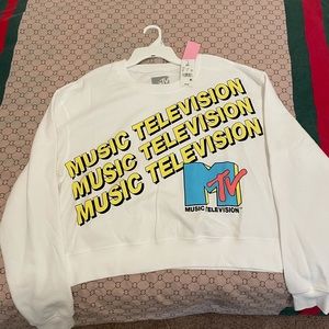 Woman’s sweet shirt brand new $12.00